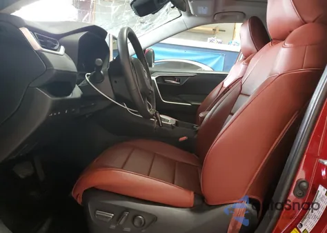 2025 Toyota Rav4 Xle from USA, damaged, VIN 2T3RWRFV9SW267097